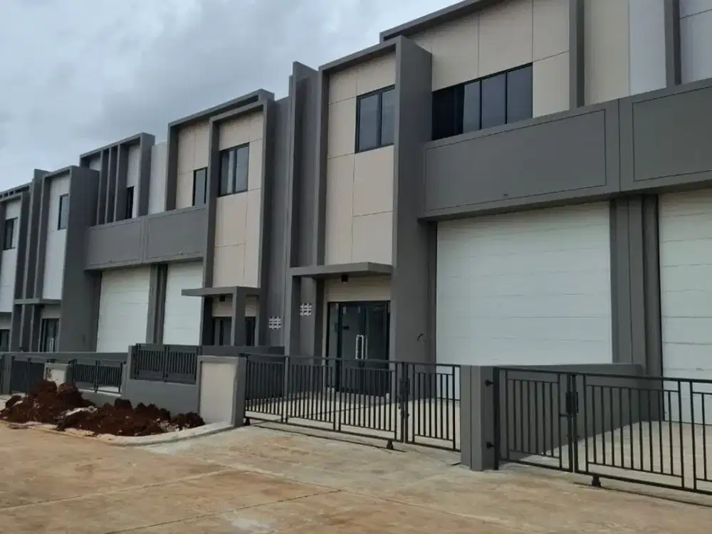 Ready disewakan Gudang brandnew di taman tekno bsd city