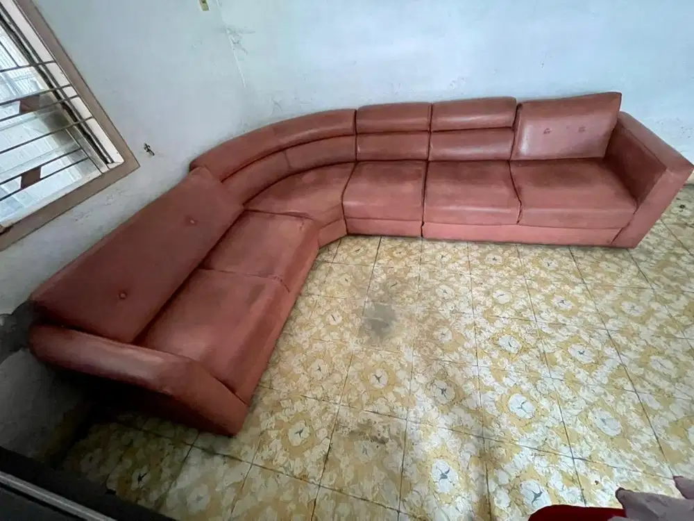 Sofa Sudut L-Shape Jumbo (Butuh Service/Apa Adanya)
