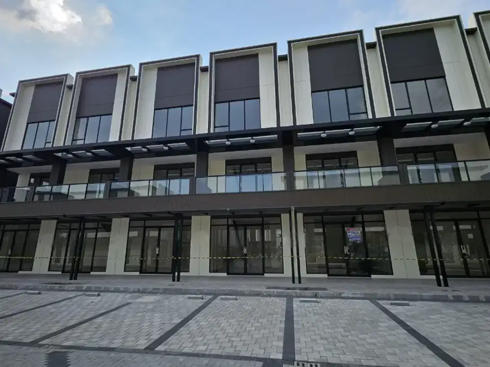 Disewakan Ruko brandnew kawasan paling ramai di Sorrento Grande West