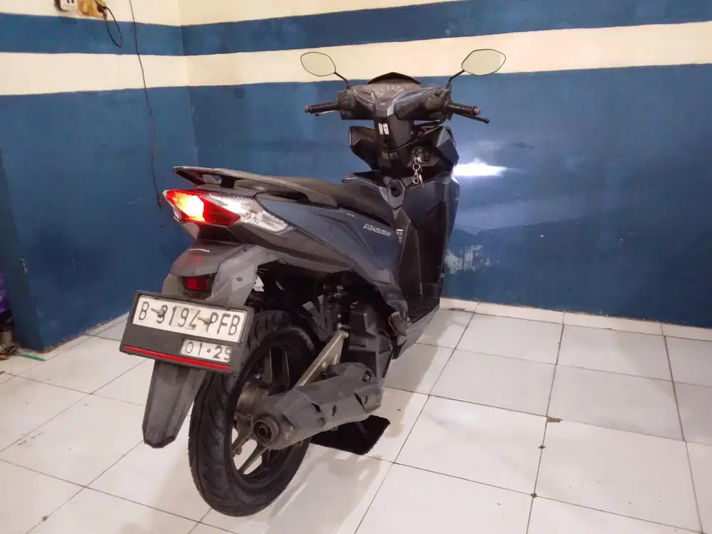 Di jual honda vario led old 150cc siap pakai