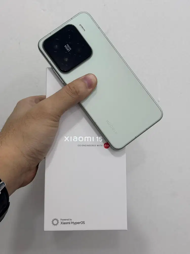 Xiaomi 15 Green 12/512Gb