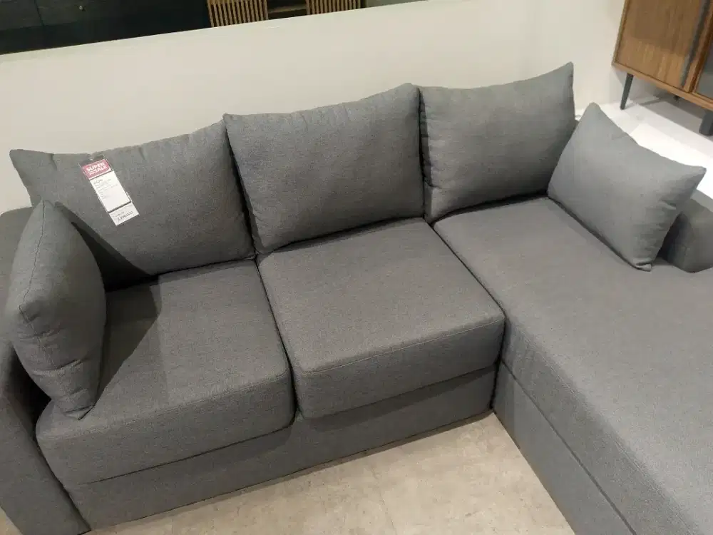 Sofa L, 300rbuan perbulan
