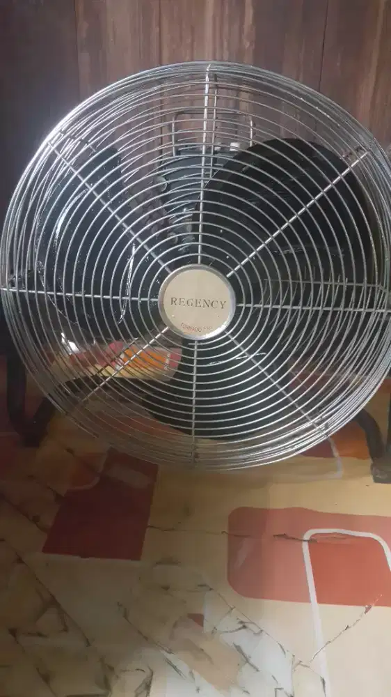 Kipas angin Regency 16inch