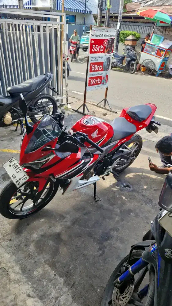Honda CBR 150R ABS Merah | Pajak Panjang | KM Rendah | Siap Pakai
