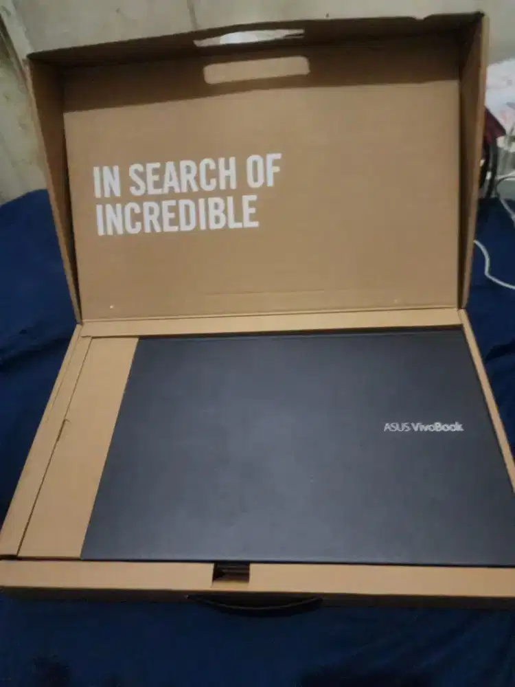 Asus VivoBook 15 OLED ( K513EA-OLED551) RAM 12 GB  SSD 512GB fullsett