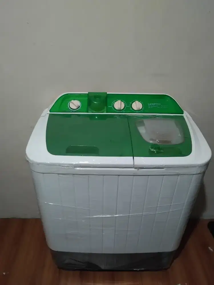 Mesin cuci merk DEMPO  8 kg