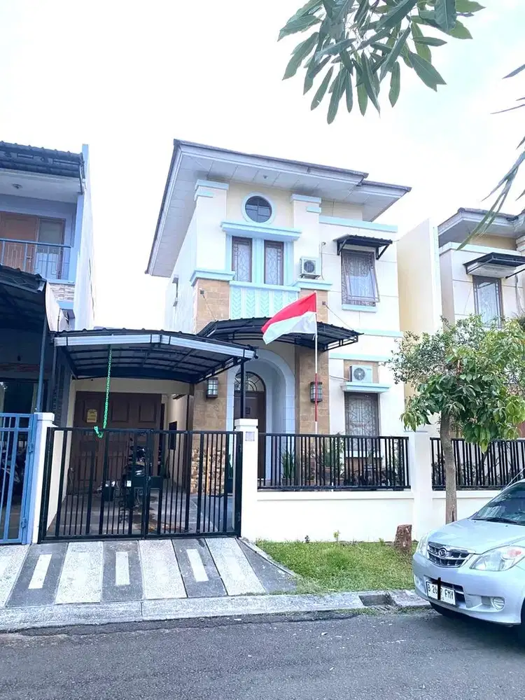 Rumah 2 Lantai Di Grand Wisata - Cluster Rivertown Boulevard