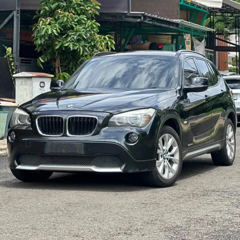 (CASH) BMW X1 sDrive 2.0 E84 2012