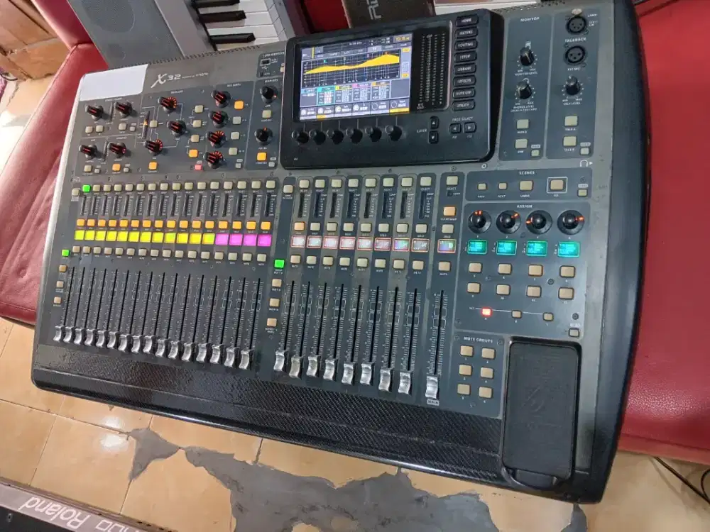 Jual mixer behringer X2