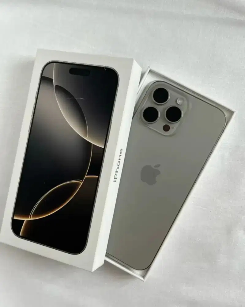 iPhone 16 Pro 128GB Natural Titanium