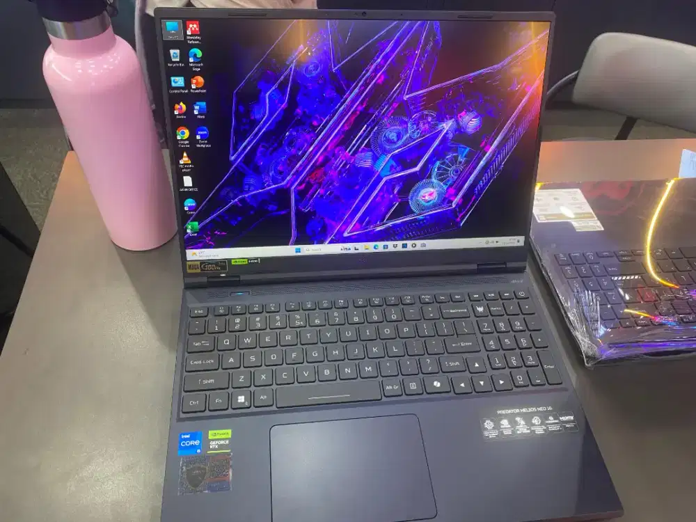 ACER PREDATOR HELIOS NEO 16