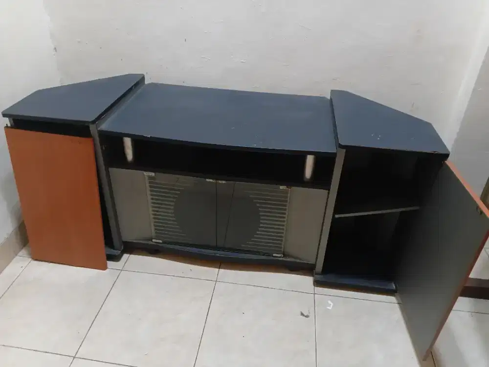 Di jual meja TV