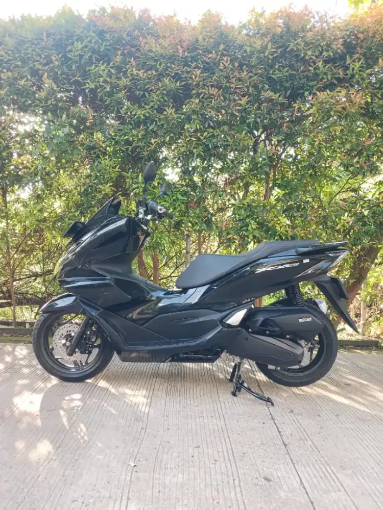 Honda NEW PCX 160 CBS tahun 2023 Siap Pakai