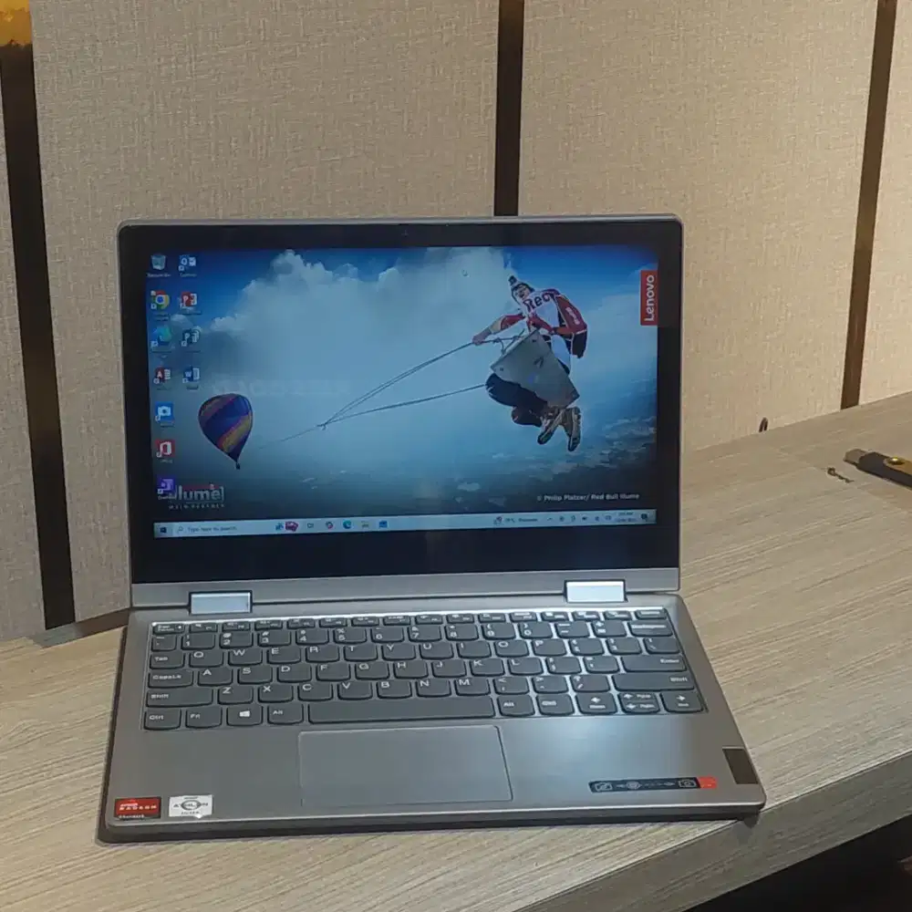 Lenovo Ideapad Flex 3 Amd Athlon 3050e Ram 4 GB SSD 256 GB Touchscren