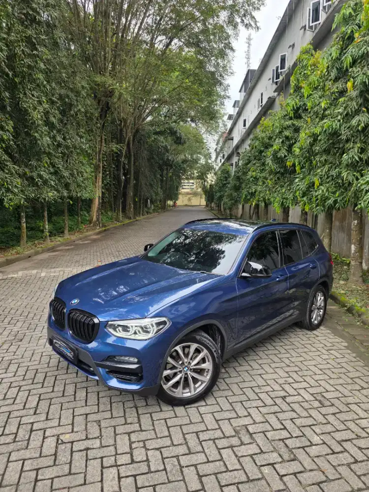 Bmw x3 g01 sdrive20i xline facelift 2021 / 2022 A/T Biru