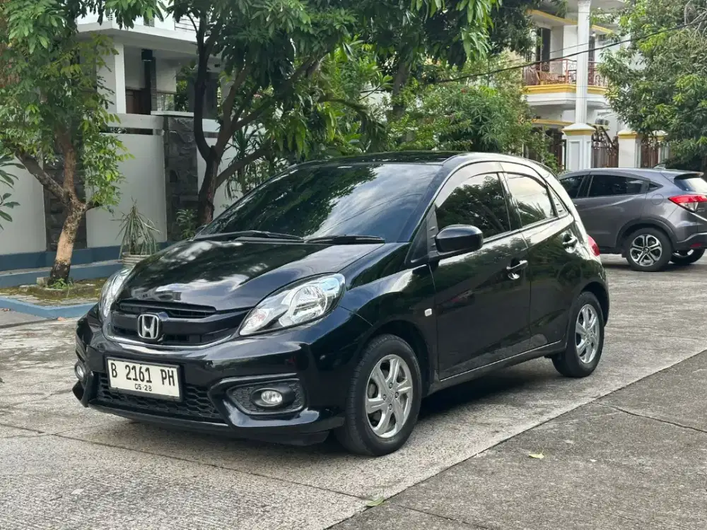Honda Brio e cvt matic 2018 (no rs)