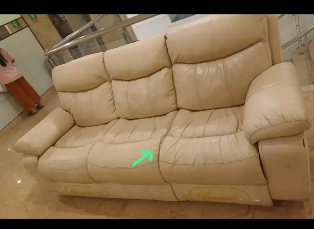 Jual murah Sofa reclining electric kulit import Italy Bernini