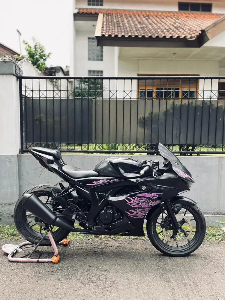 GSX Type R 2018 Regist 2023 Ss Lengkap !