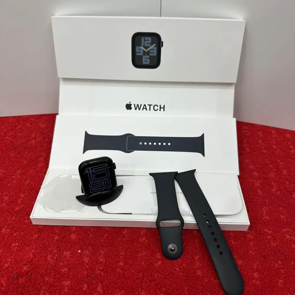 Apple Watch Series SE (Gen 2 ) 44mm Midnight