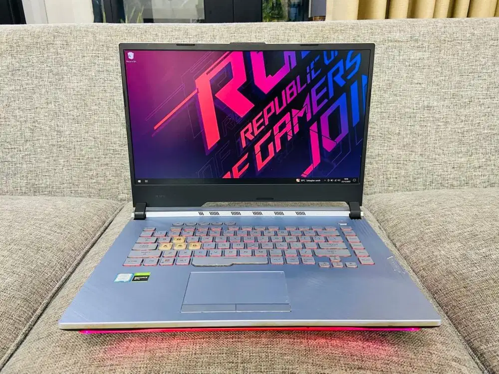 ASUS ROG Strix G531GT CORE i7-9750H GTX 1650 RAM 8-512 GB LIKENEW