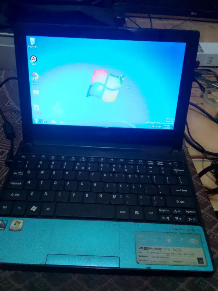 Netbook Acer D255