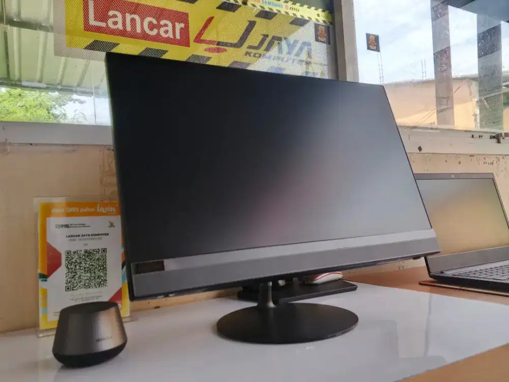 PC AIP Lenovo Ideacentre 520 Layar Slimless FHD IPS 22