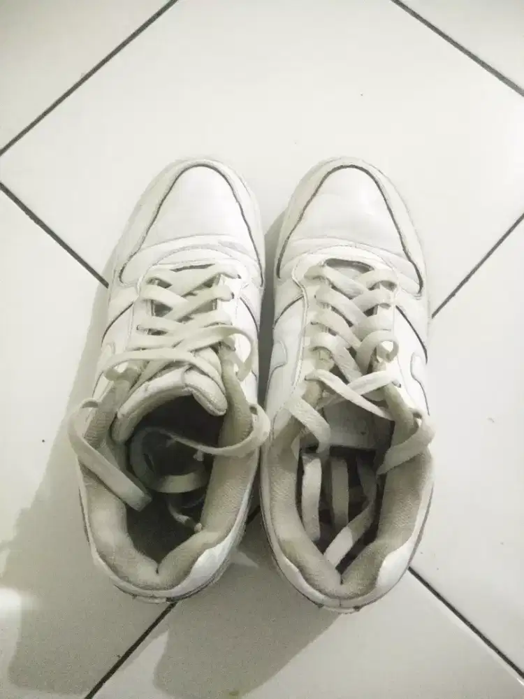 Dijual Nike Court Royale 2 Low