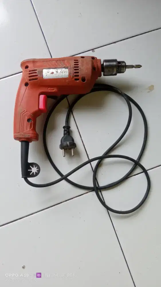 Bor maktec mt60 13mm