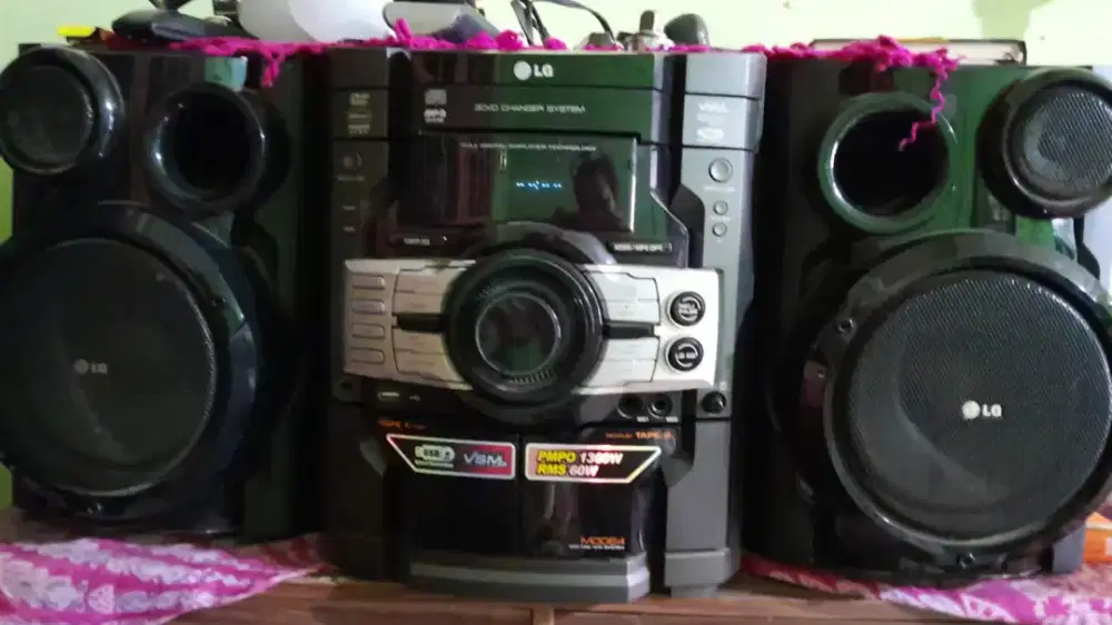 Mini compo merk LG mulus