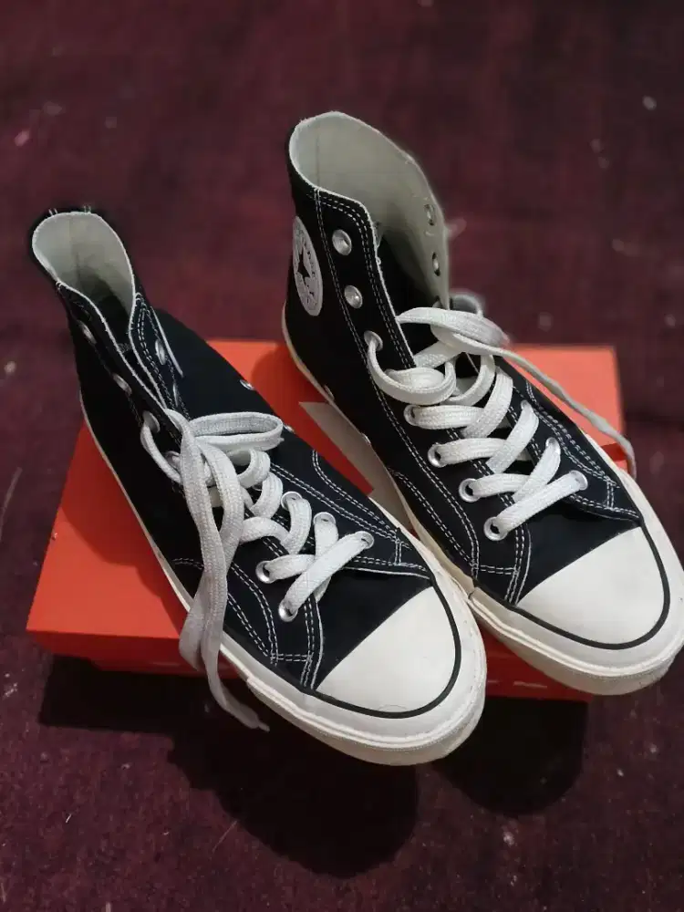 Convers al star 42 bekas