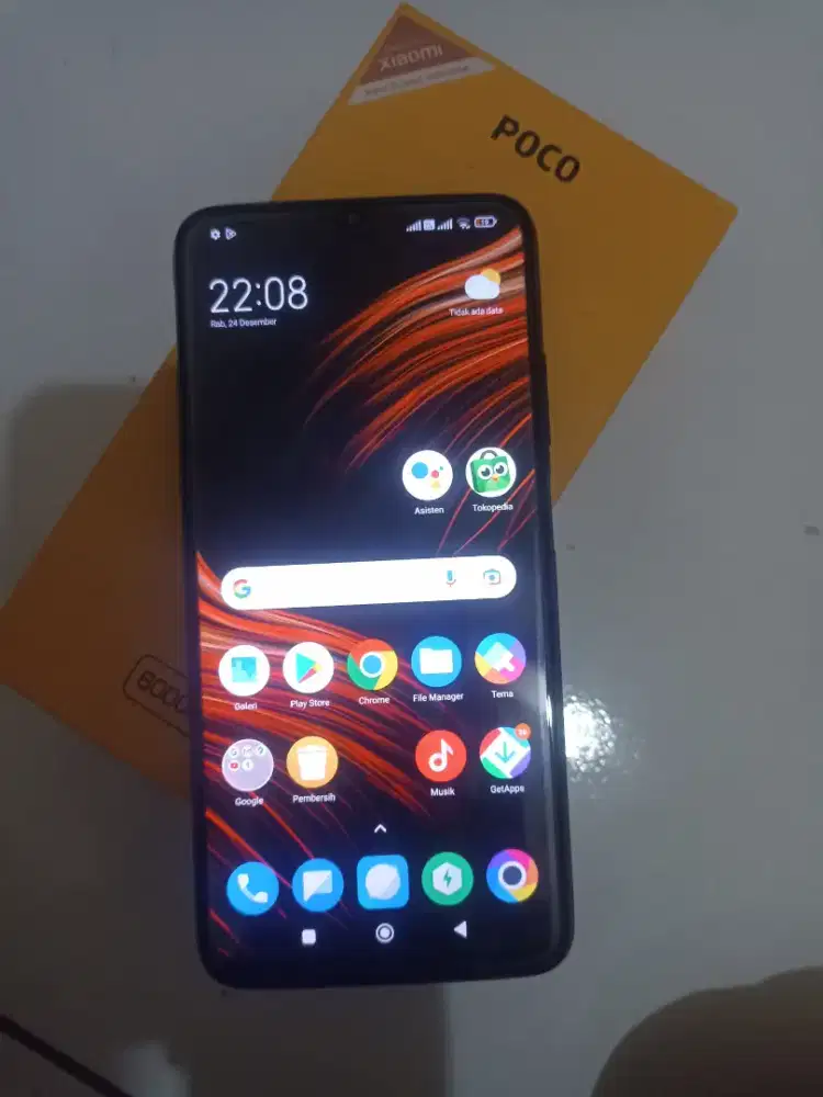 Jual poco m3 6+2/128