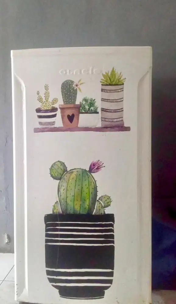 kulkas Toshiba motif