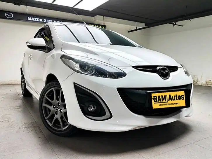 Low KM Tangan 1 Mazda 2 RZ 2014 / 2013 istimewa #KBY#