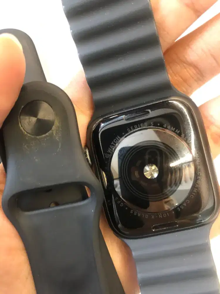 Apple Watch Series 5