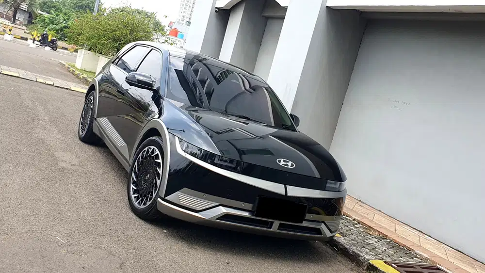 [ GARANSI 5TH ] Hyundai Ioniq 5 Long Range Signature EV AT 2023/2024