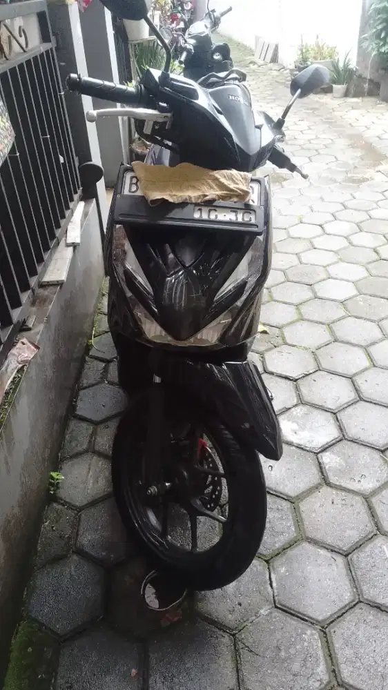 Beat tahun 2025 Baru pake 2bln