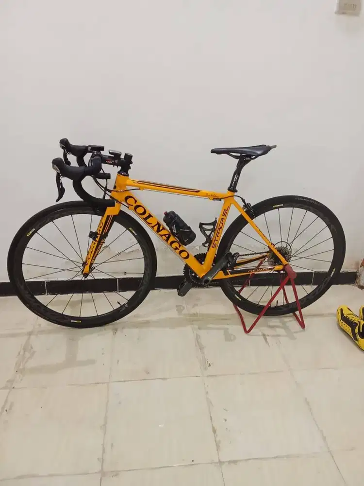 Sepeda Colnago Roadbike