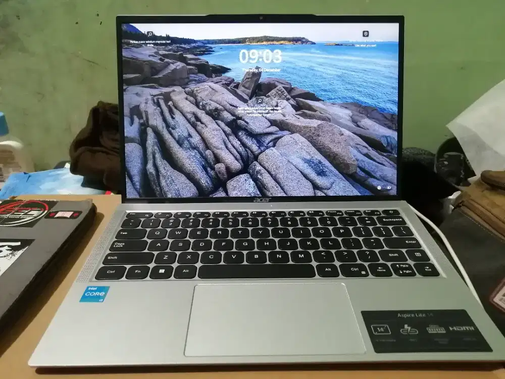 Acer Aspire lite AL1 14M Intel i3-1215U 8/256