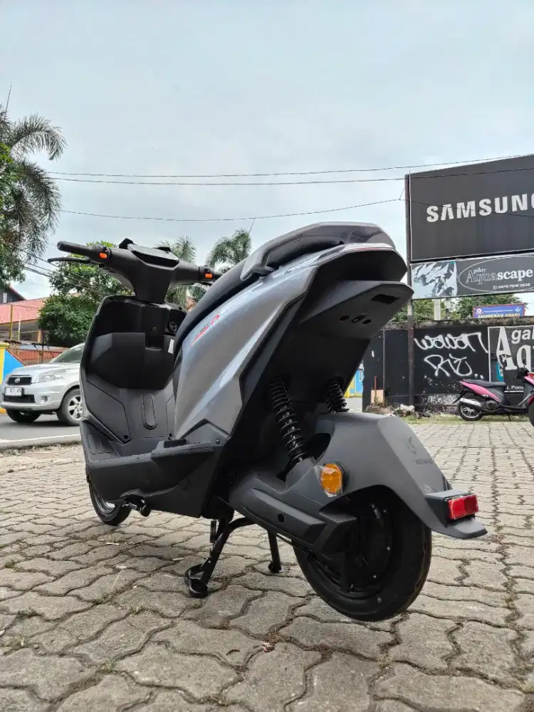 SEPEDA LISTRIK UWINFLY D66B 600WATT GARANSI RESMI