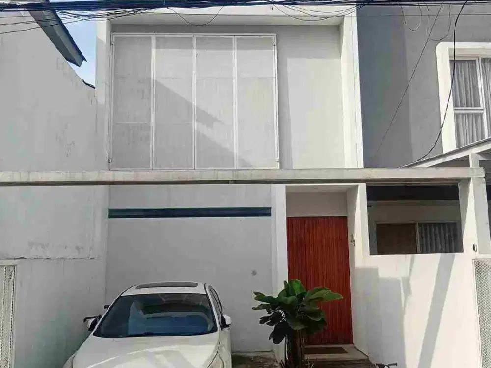 Rumah nyaman 2 lantai demi furnished di Arcamanik dkt pintu TOL Summarecon LT 100 LB105