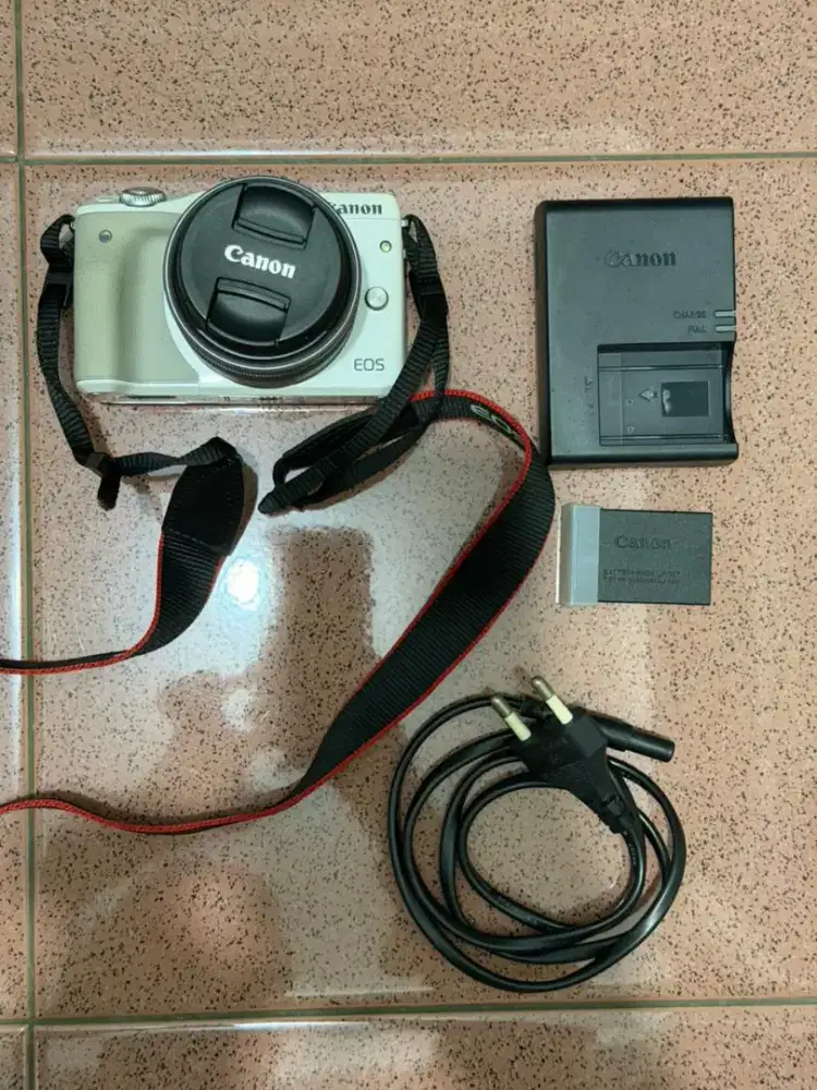 Kamera Canon EOS M3 Mirrorless Fullset