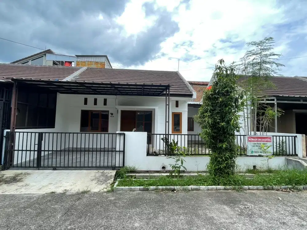 Dijual Rumah Taman Kopo Katapang Blok N Luas 140m2