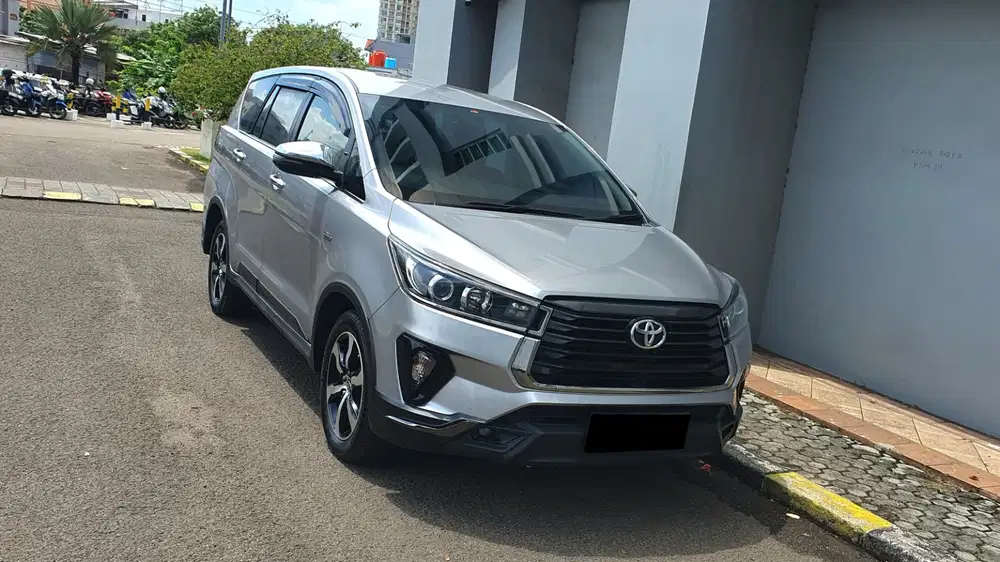 [ GARANSI 5TH ] Toyota Kijang Innova Reborn Venturer 2.0 2TV 2022/2023