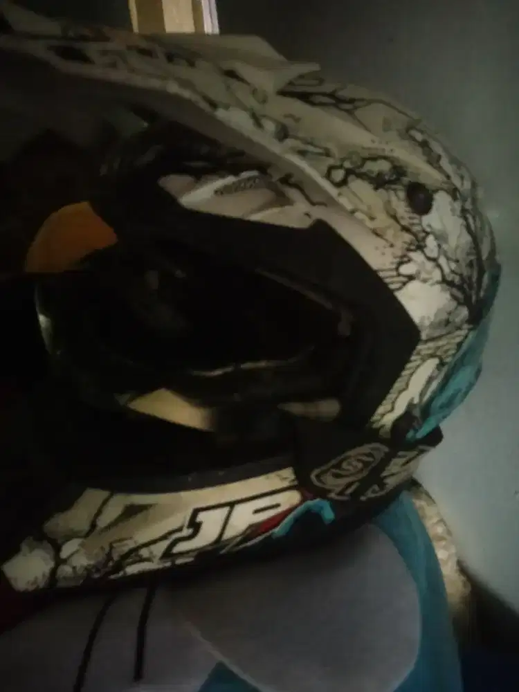 Helm jpx jual butuh