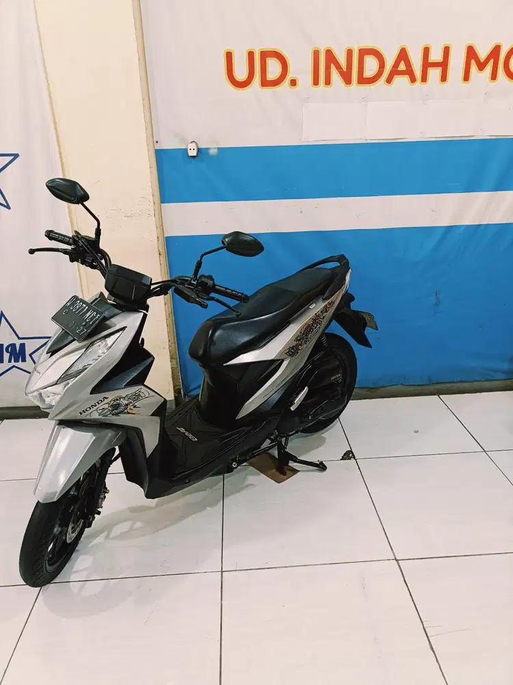 BEAT STREET ESP CBS SPORTY FI ECO 2021 PMK 2022 SILVER GLOSSY