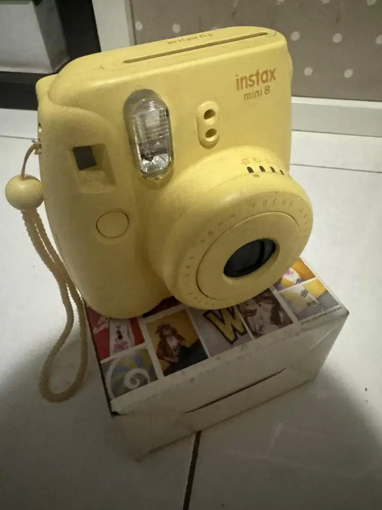 Instax 8 mini camera polaroid