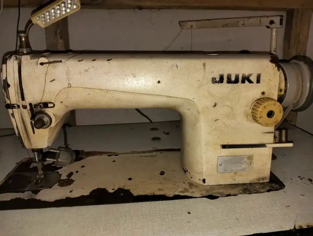 Paket Mesin Jahit Industri JUKI + Obras SIRUBA (2 Unit)