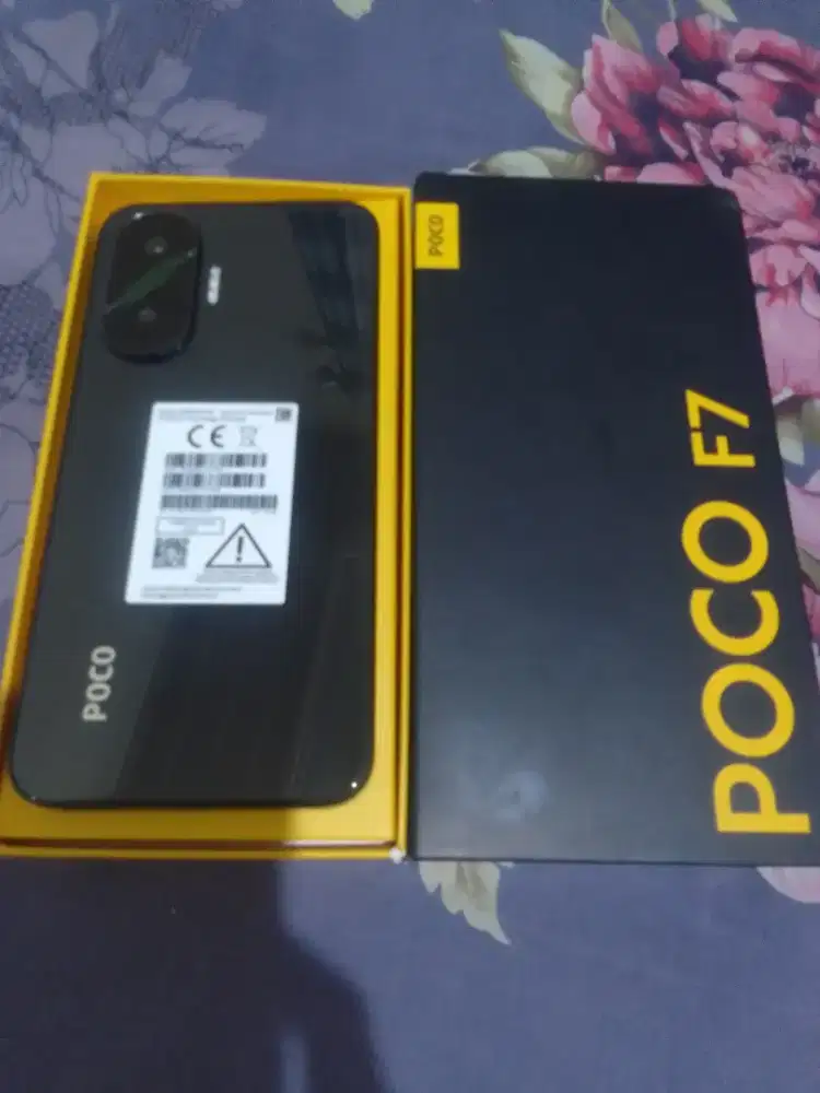 Poco F7 12/512gb