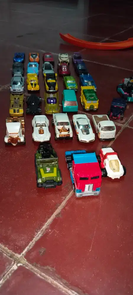 Dijual Koleksi Mainan 1 Set Borobgan Hotwheels