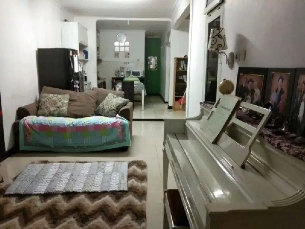 Rumah Di Dalam Komplek Siap Huni Sayap Antapani Ref.05160